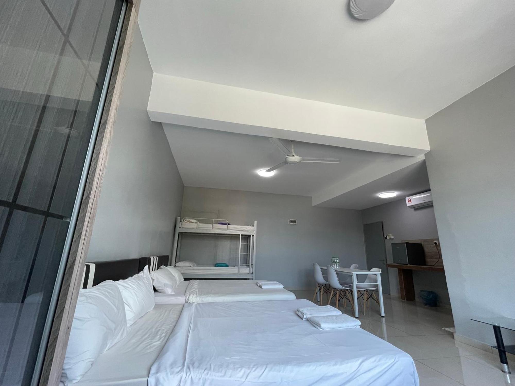 Reno Hotel Ipoh Exterior photo